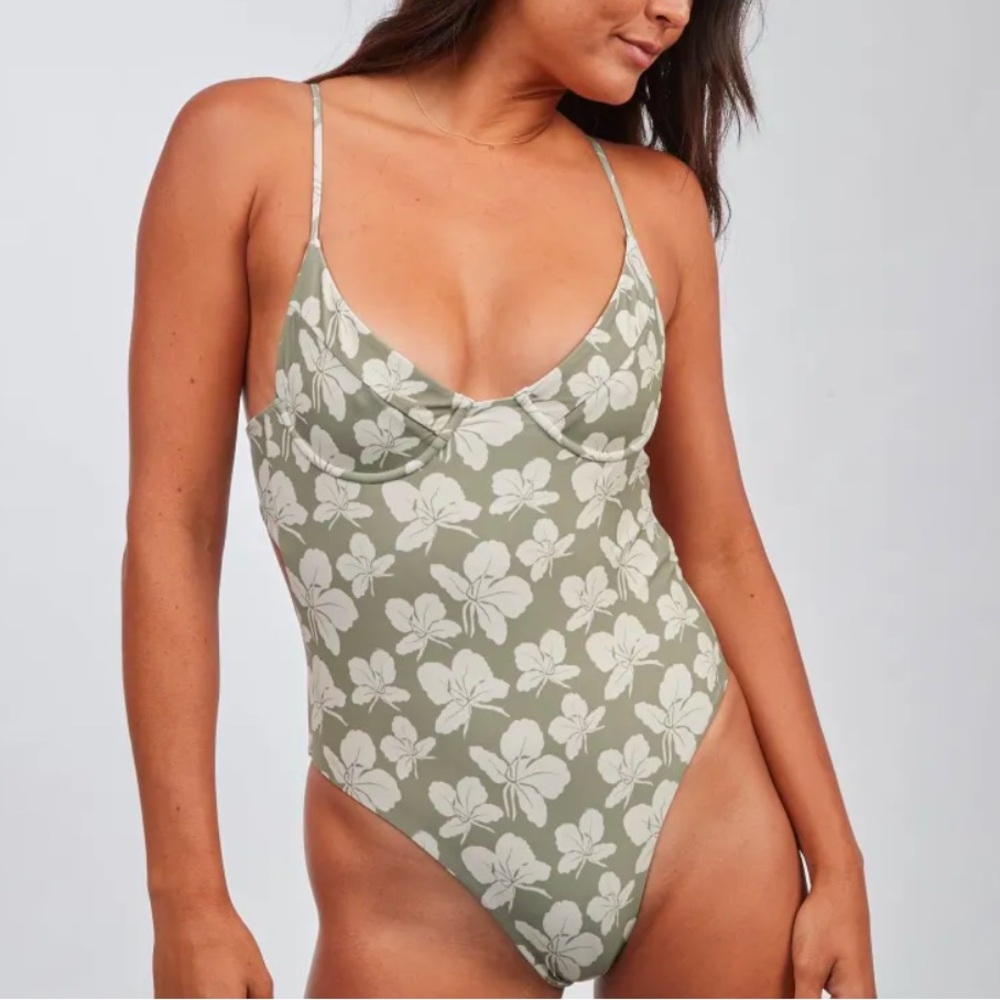 Benoa swim paia butterfly ginger one piece